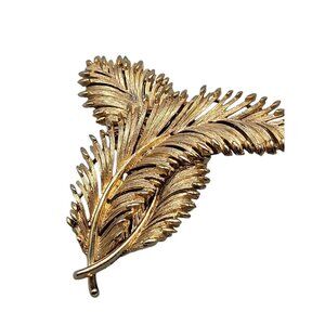Lisner Double Leaf Brooch Textured Gold Tone Vintage Pin